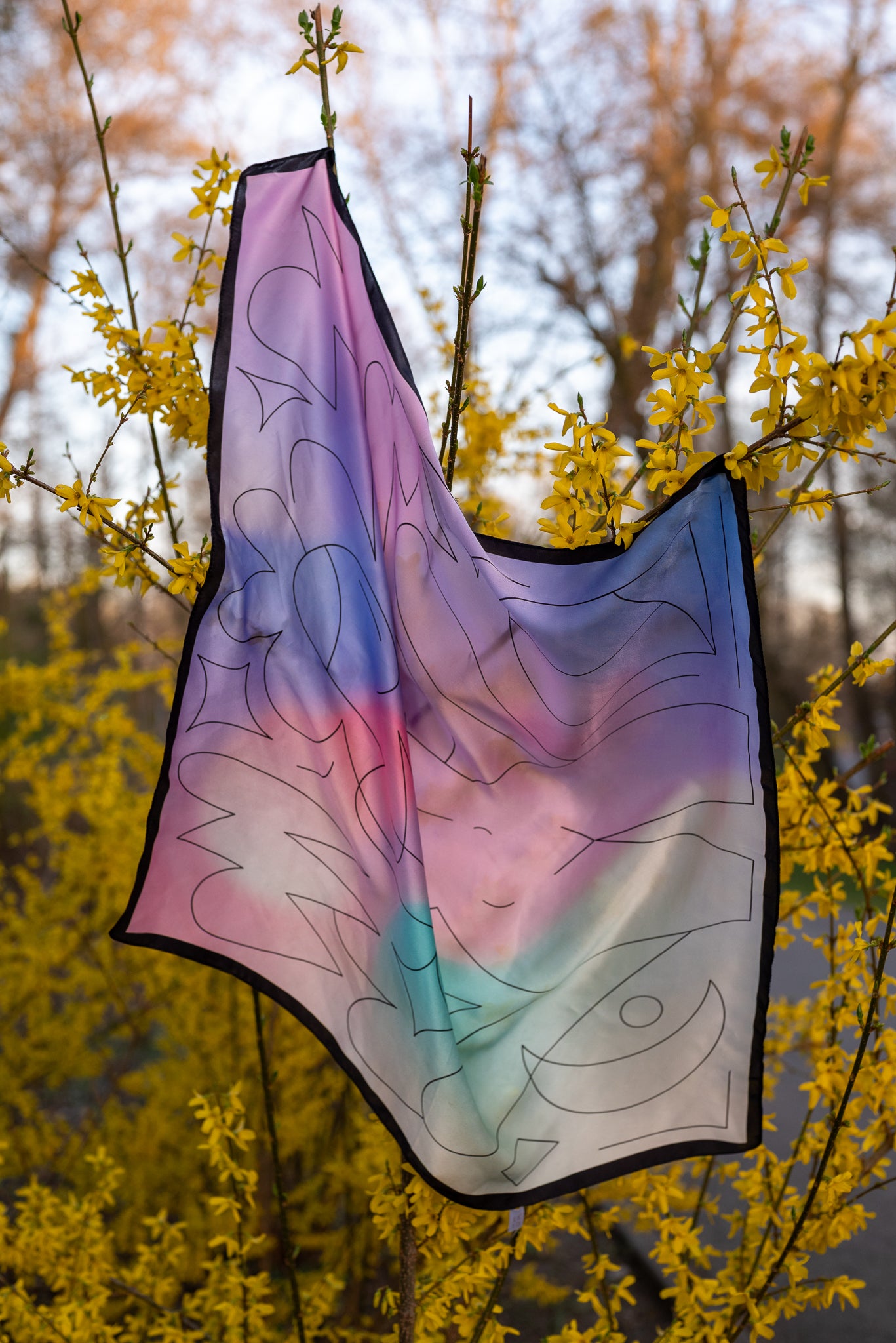 Ciałko – Apaszka Jedwabna